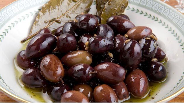 olives sakellaropoulos